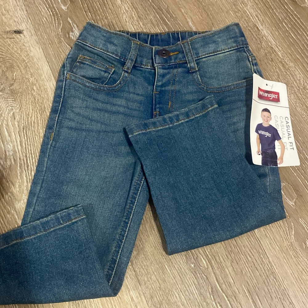 2T boy wrangler blue jeans